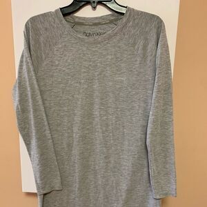 Calvin Klein long t-shirt s/p grey great condition